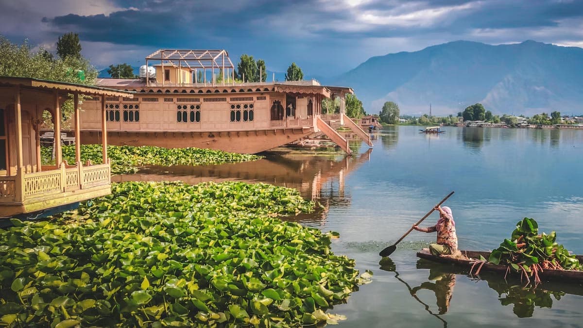 Incredible India Tour Package (with Bhutan extension)